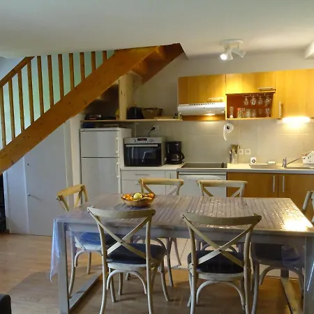 Appartement Dans Residence De Tourisme